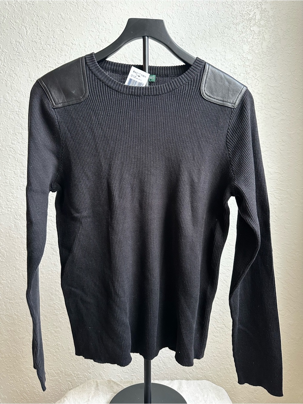 Ralph Lauren Jeans Black Crewneck Sweater with Shoulder Patches Large